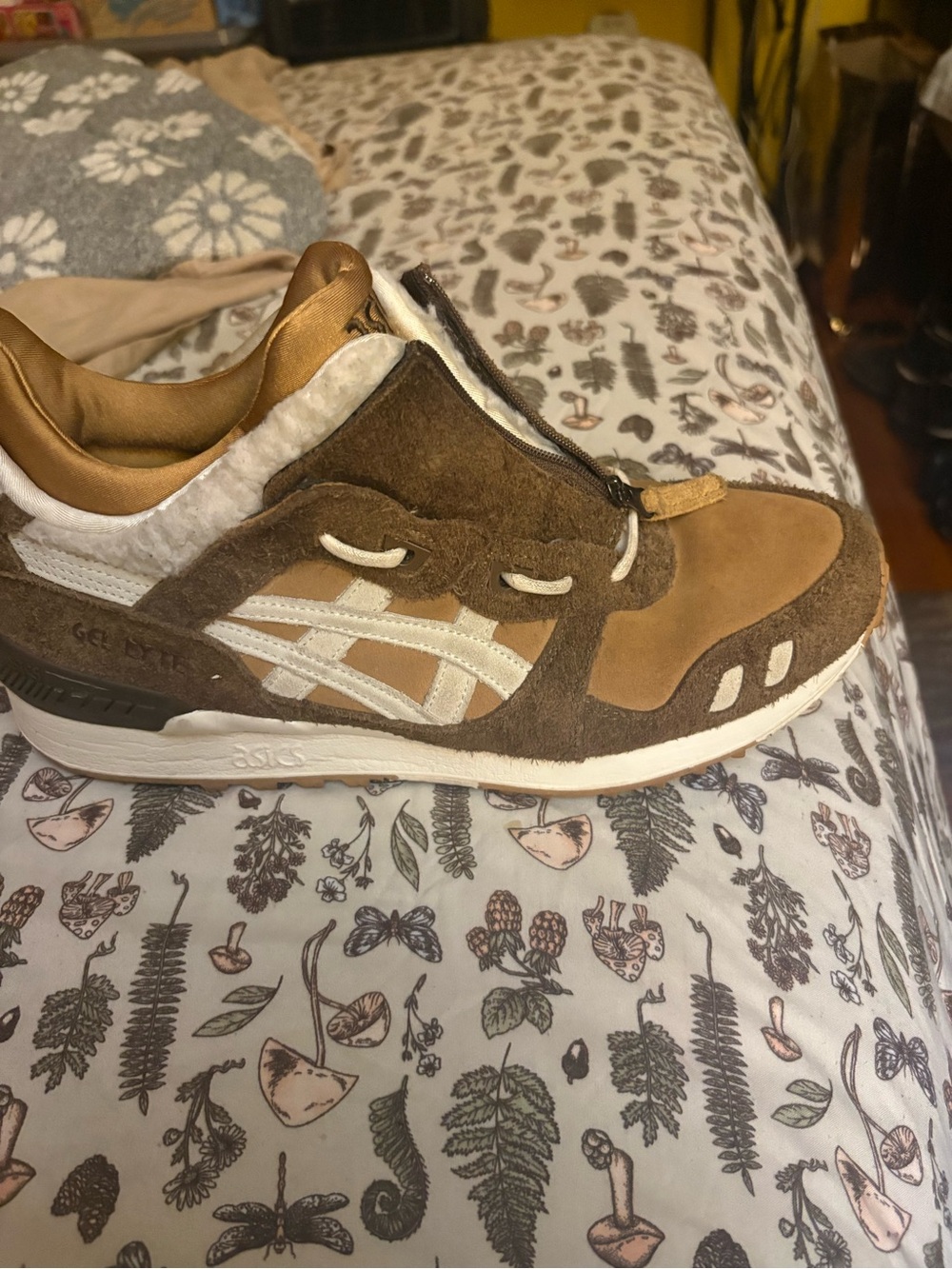 Asics Brown & White Suede GEL-Lined Men’s Sneaker